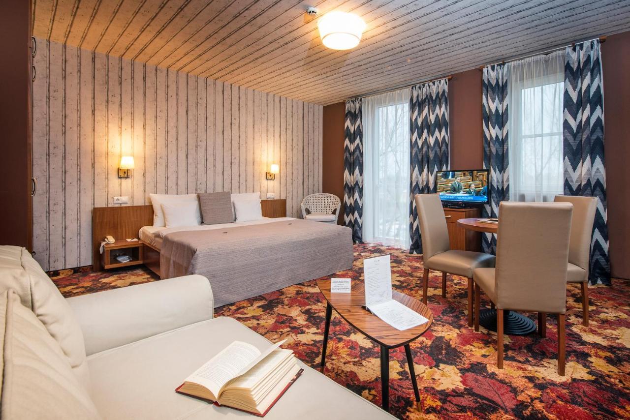 Hotel Lajta Park Mosonmagyarovar Luaran gambar