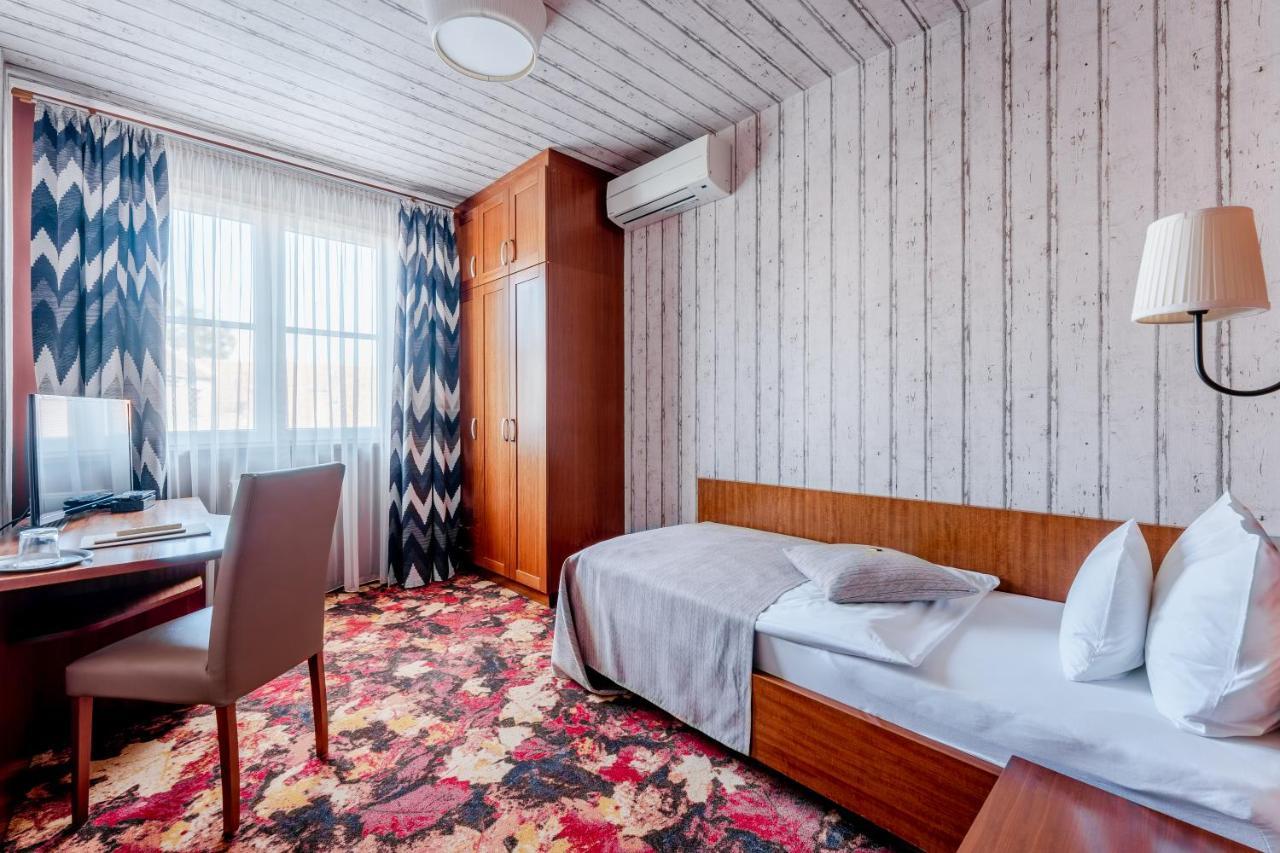 Hotel Lajta Park Mosonmagyarovar Luaran gambar
